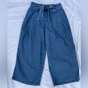 Universal Thread Wide Cropped pants with Tie waist